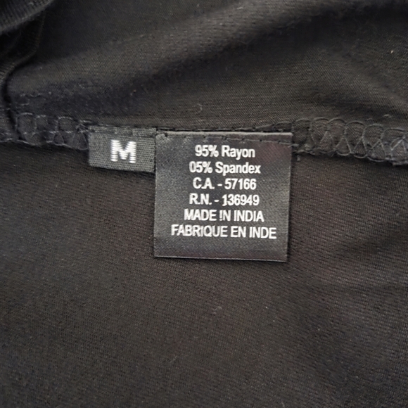 Tango Mango Black 3/4 Sleeve Blouse With Embroidery And Rhinestones Size Med - Picture 6 of 7